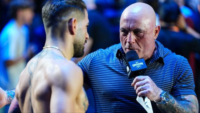 Joe Rogan 提醒 Ilia Topuria 不要重蹈前对手在 UFC 复出时所犯的“错误”。
